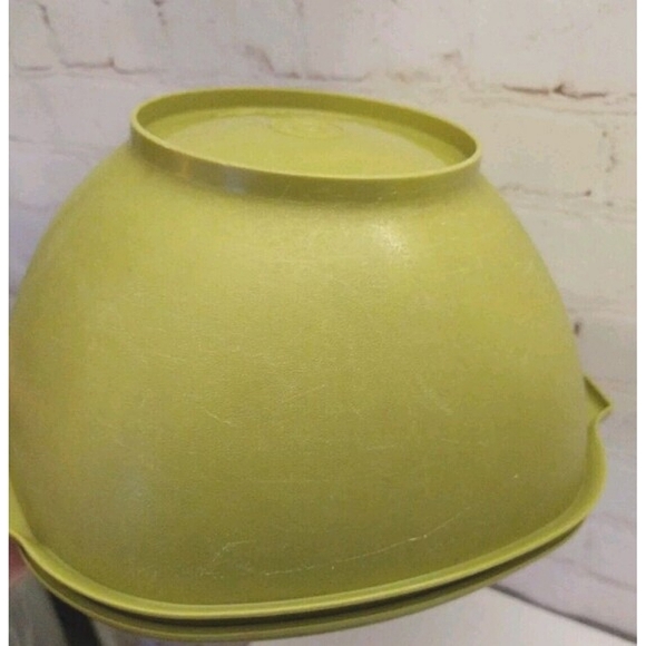 Vintage TUPPERWARE Bowl & Lid 858-1 Green Avocado 70s Retro MCM Servalier 9” - Picture 6 of 7